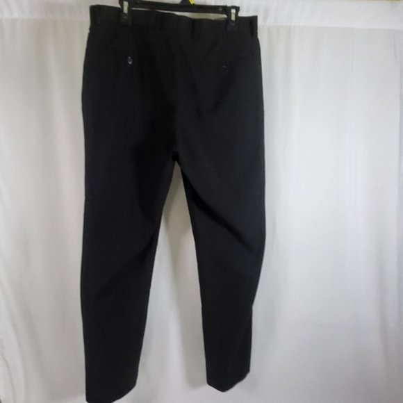 Calvin Klein Men’s Dress Pants 34x32 Black Straight Fit - Picture 2 of 16